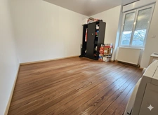 Maison de ville familiale - bourg Mésanger