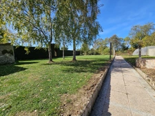 Maison familiale avec 4 chambres dépendances et terrain COUF