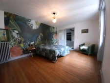 BAISSE DE PRIX  MAISON DE VILLE 4 CH AVEC JARDIN CLOS ET GAR