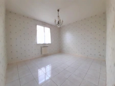 Maison de bourg 3 chambres COUFFE