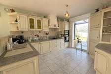 Maison 4 chambres en plein bourg de MESANGER