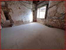 A restaurer 150m2 bourg St Hilaire des Loges