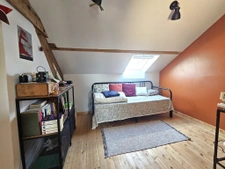 Corps de ferme rénové   Le charme de la pierre en pleine cam