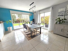 Maison de 5 chambres bourg MESANGER