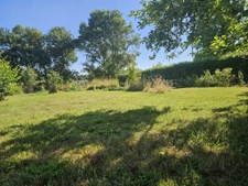 Corps de ferme rénové   Le charme de la pierre en pleine cam