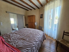 BAISSE DE PRIX Maison de ville 4 chambres RIAILLE