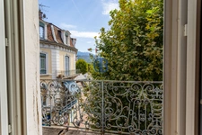 Hyper centre (face gare) Appartement de 83 M2 avec balcon + 3 galetas
