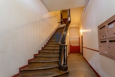 Hyper centre (face gare) Appartement de 83 M2 avec balcon + 3 galetas