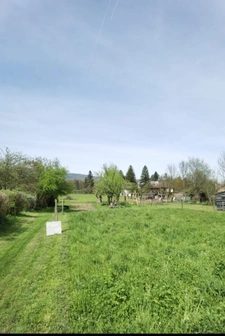Terrain + Garage construit en dur (alimenté de l'électricité)t Du Pont