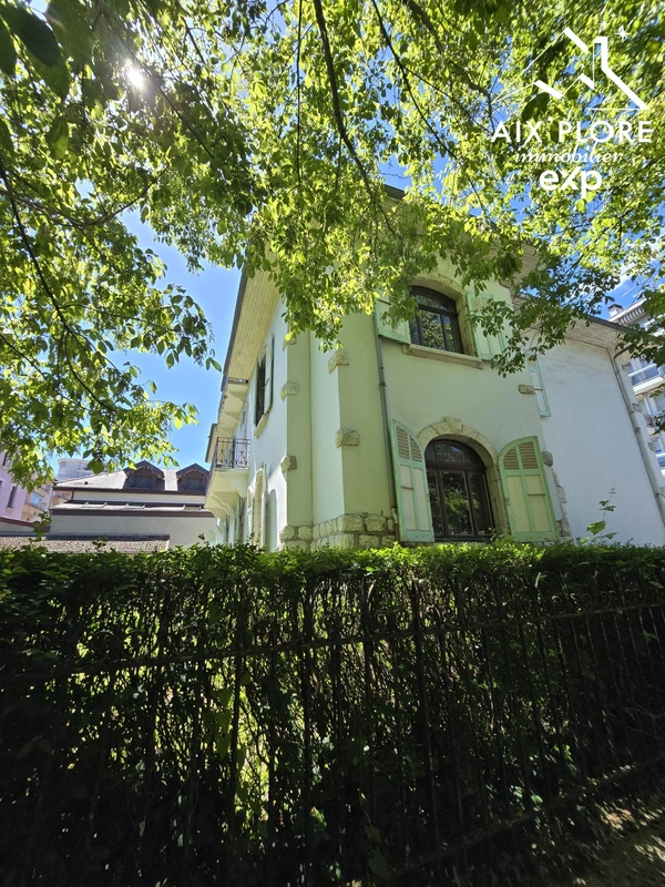 Immeuble à vendre - Réf  74000 Annecy