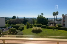 Appartement à vendre - Réf VA33127 06600 Antibes
