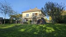 Maison familiale 4 chambres sur Terrain arboré  1