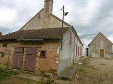 Maison 2 ch Plain-pied Campagne Sans vis à vis Dépendances 1
