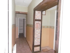 fermette plain-pied. 2 ou 3 ch. 68 m2 de dépendances 2700 m2