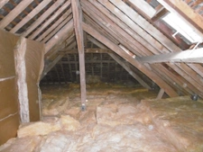 maison 94 m2 2 à 3 ch.à l'étage. Dépendance grande hauteur 6