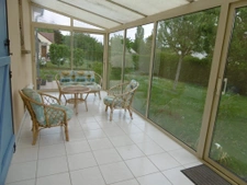 Pavillon plain-pied de 2000. 1 ch. Véranda. 500m2 de terrain