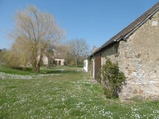  Fermette a réactualiser parfait état grange attenante de 15