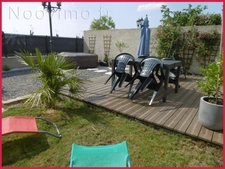 maison 106 m2 restaurée 4 ch 2 garages (62 m2) jardin intéri