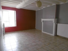 Maison 2 ch Plain-pied Campagne Sans vis à vis Dépendances 1