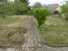 maison 94 m2 2 à 3 ch.à l'étage. Dépendance grande hauteur 6