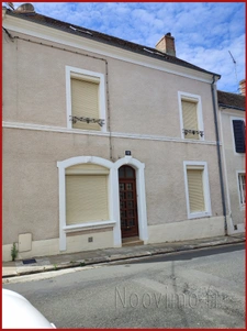 centre . ensemble immobilier 164 m2 avec cour centrale