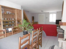 Pavillon plain-pied 2013.1 ch. garage. terrain de 400 m2