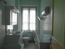 maison 94 m2 2 à 3 ch.à l'étage. Dépendance grande hauteur 6