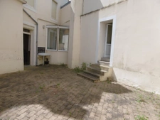 centre . ensemble immobilier 164 m2 avec cour centrale