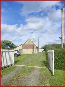 Habitable de suite. Petite maison 1 ch sur 6400 m2 de jardin