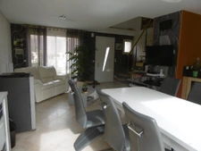 pavillon 88 m2 de 2006. 2 à 3 chambres. garage car-port chal