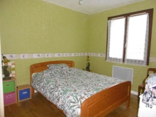 pavillon 75 m2 sur sous sol de 1980. 2 ch 750 m2 de terrain