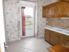 fermette de 137 m2 4 ch sur 2318 m2 de terrain 