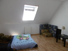 A 2.5 km de Bonnétable. Dans hameau de campagne maison 5 cha