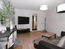 centre. maison 120 m2. 4 ch. 650 m2 de jardin avec accès riv