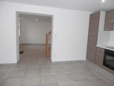 fermette restaurée 55 m2 dépendances 170 m2 terrain 1400 m2