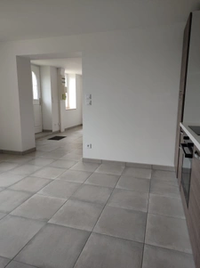 fermette restaurée 55 m2 dépendances 170 m2 terrain 1400 m2