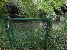 centre. maison 120 m2. 4 ch. 650 m2 de jardin avec accès riv