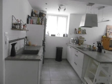 maison de bourg 3 à 4 ch avec cour sortie indépendante