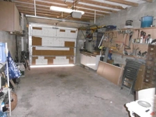 A 2.5 km de Bonnétable. Dans hameau de campagne maison 5 cha