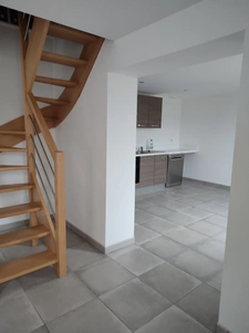 fermette restaurée 55 m2 dépendances 170 m2 terrain 1400 m2