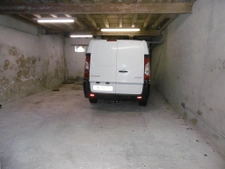 maison 106 m2 restaurée 4 ch 2 garages (62 m2) jardin intéri