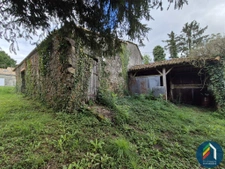 Grange et petite maison