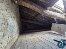 Grange et petite maison