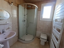 Maison de bourg   90 m2   Jardin 400 m2   Centre de Loué