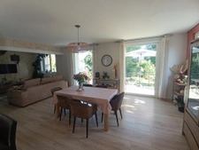 Maison 4 chambres avec très beau jardin, terrasses