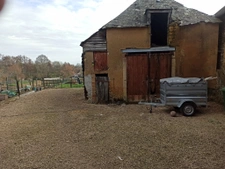 Maison 3 chambres sur 1728m2 de terrain, dépendances