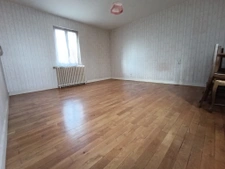 MAaison centre Loué avec terrain et Garage