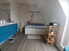 Maison de village grand jardin et garage