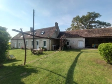 Fermette sur 12000m2 de terrain, dépendances