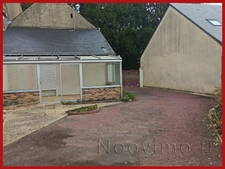  Maison de bourg avec joli terrain